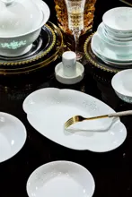 58头影青玲珑小花福餐具 · 8