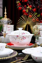 58头·白玉泥好运长榴红餐具 · 2