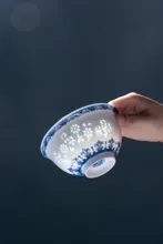 58头青花岁寒三友玲珑餐具 · 2
