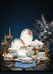 72头繁花蝶舞镶金餐具 · 1