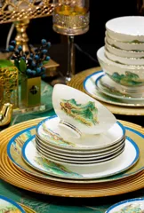 70头描金千里江山图骨瓷餐具 · 4