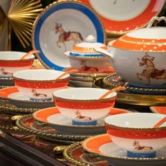 60头描金爱马仕餐具（白瓷） · 5