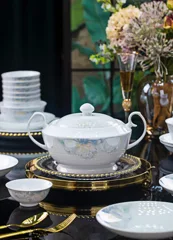 56头白瓷花影餐具 · 2