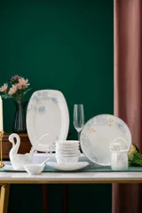 62头·紫梦风情骨瓷餐具 · 5