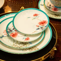 70头描金十二花神骨瓷餐具 · 2