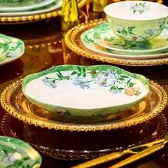 72头白玫瑰镶金骨瓷餐具 · 5